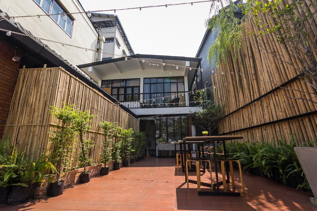 Z'S Hostel At Tha Phae Gate Chiang Mai Exterior foto